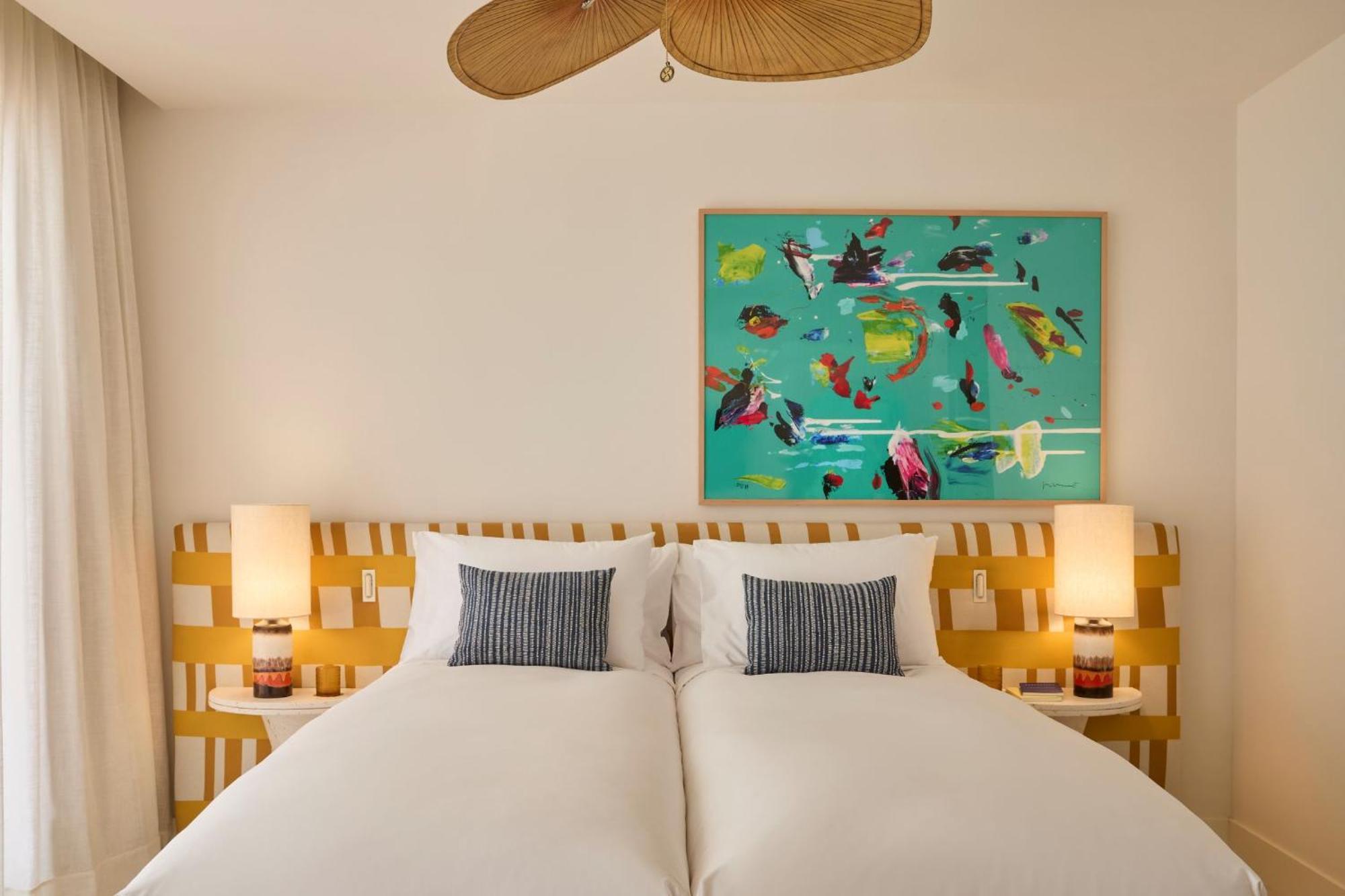 Essential Room